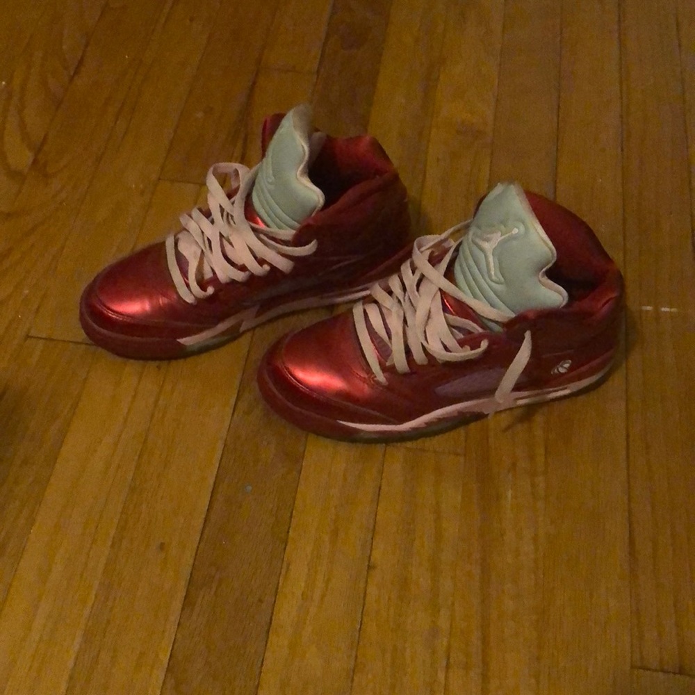 Jordan Retro 5 (Valentine’s Day)